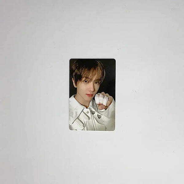 [BUNJANG] NCT DREAM Jisung 2025 Season's Greetings Photocard 2 / 엔시티드림 지성 2023 시즌그리팅 포토카드 트레이딩카드 2 NCT DREAM JISUNG 2025 SEASON'S GREETINGS PHOTOCARD 2