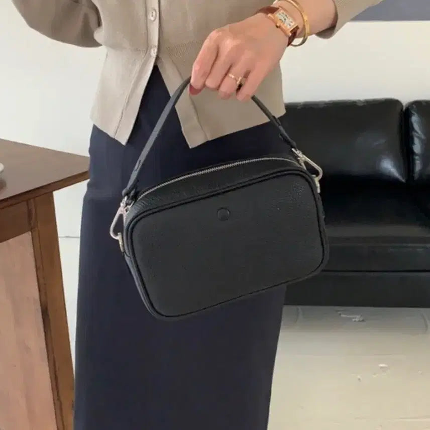 [BUNJANG] Bonggeut Dum Dum Bag Black / 봉긋 덤덤백 블랙