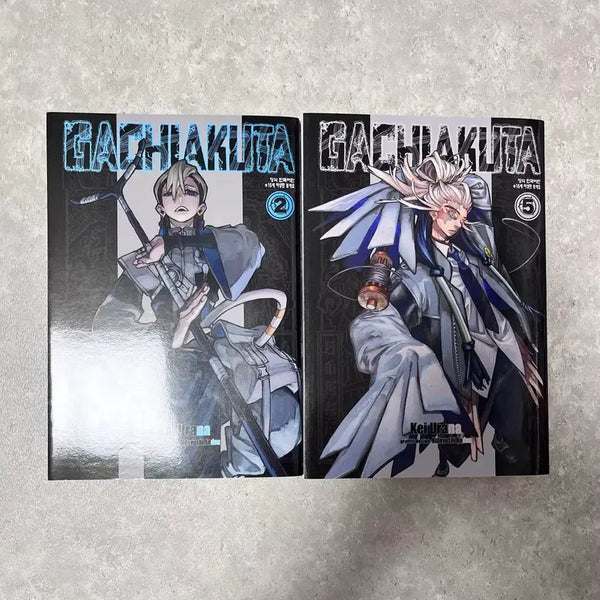 [BUNJANG] Valkyria Chronicles Manga Vol. 2 & 5 Bundle / 가치아쿠타 만화책 2권,5권 일괄