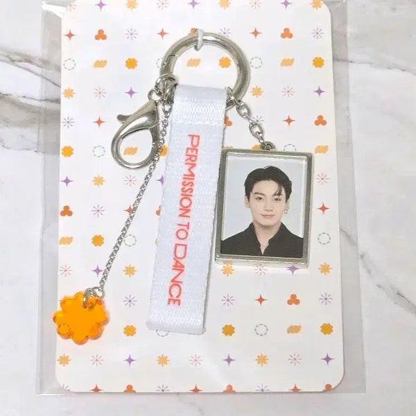 [BUNJANG] BTS Permission to Dance Jungkook Keyring / 방탄 퍼투댄 정국 키링 미사용 새상품 양도