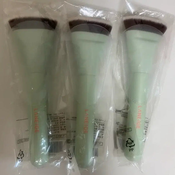 [BUNJANG] Laneige Neo Foundation Brush New / 라네즈 네오 파데 파운데이션 브러쉬 새상품