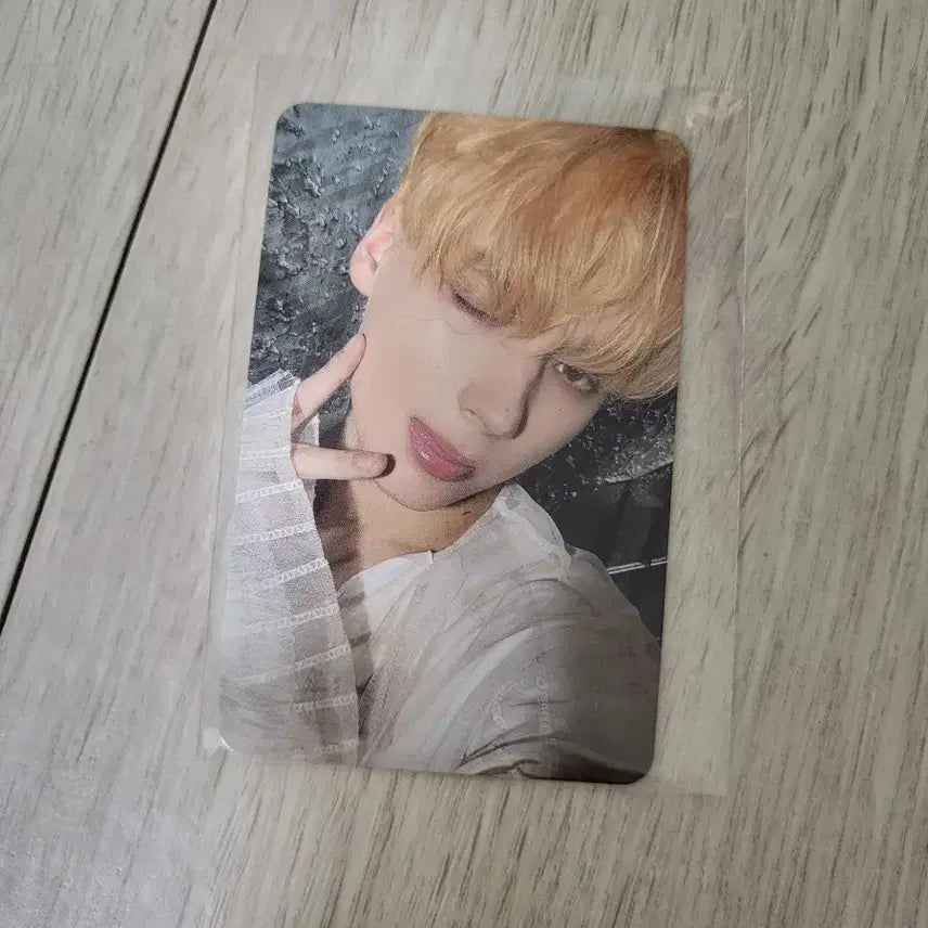 [BUNJANG] TXT Huening Kai Photocard / 투바투 휴닝카이 포카