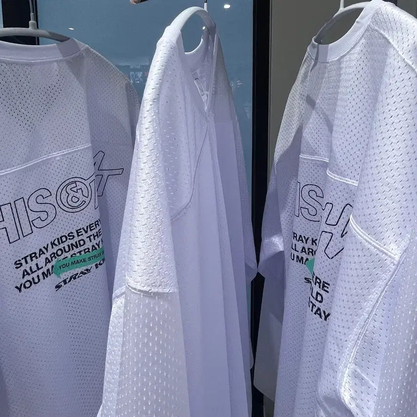 [BUNJANG] Stray Kids This & That Pop-up Mesh Long Sleeve T-Shirt / 스키즈 디스앤댓(This & That) 팝업 메쉬 롱 슬리브 티셔츠