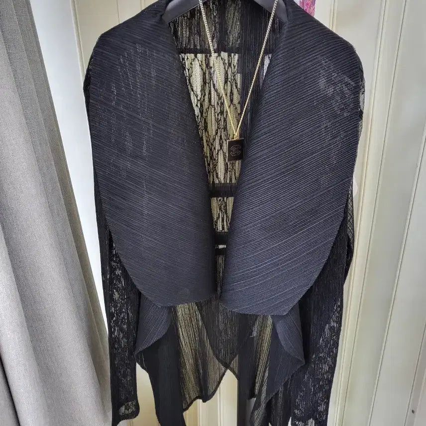[BUNJANG] Black Long Cardigan Pleats / 블랙 롱 가디건  플리츠