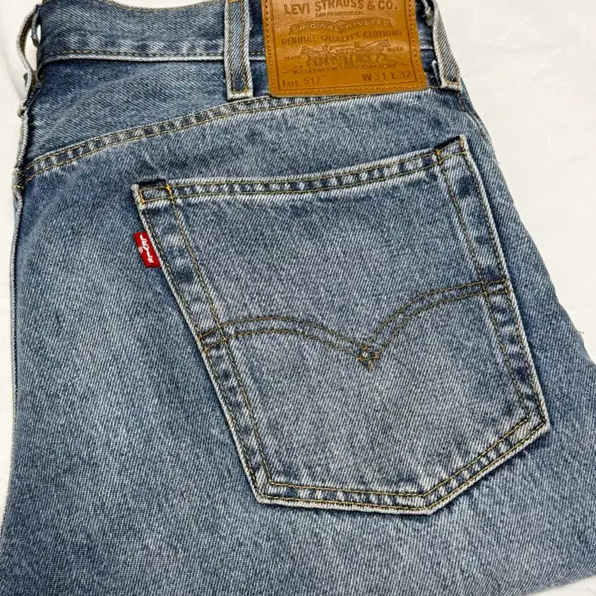 [BUNJANG] Levi's 517 Mid-Blue Bootcut Jeans 31x32 / 리바이스 517 부츠컷 청바지 미드블루 31*32