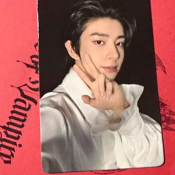 [BUNJANG] ENHYPEN Jake Jay 'House of Vampire' Exhibition POB Photocard / 엔하이픈 제이크 재윤 하우스 오브 뱀파이어 전시회 7만원 이상 특전 포카 ENHYPEN House of Vampire
