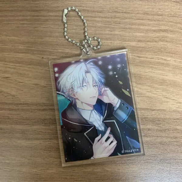 [BUNJANG] Unknown Male Character Acrylic Keychain / 이름모를 남캐 아크릴 키링