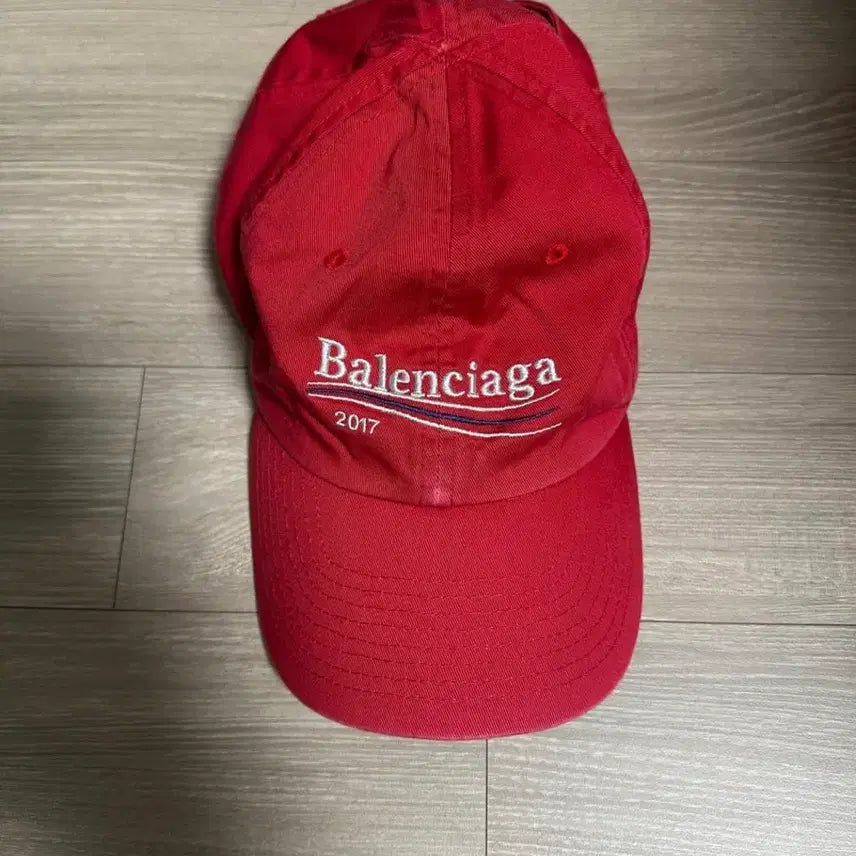 [BUNJANG] Balenciaga 2017 Logo Ball Cap Red / 발렌시아가 2017 로고 볼캡 레드