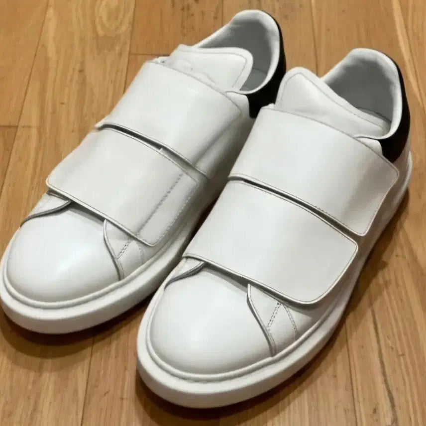 [BUNJANG] Alexander McQueen Oversized Sole Sneakers White / 알렉산더 맥퀸 오버솔 스니커즈 화이트