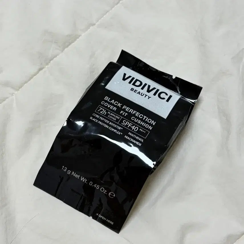 [BUNJANG] VIDIVICI Black Perfection Cover Fit Cushion Refill - 15N Pale / 비디비치 블랙 퍼펙션 커버 핏 쿠션 리필 15N 페일