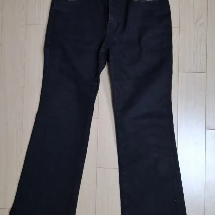 [BUNJANG] REDUCO Black Women's Bootcut Jeans / REDUCO 블랙 여성  청바지