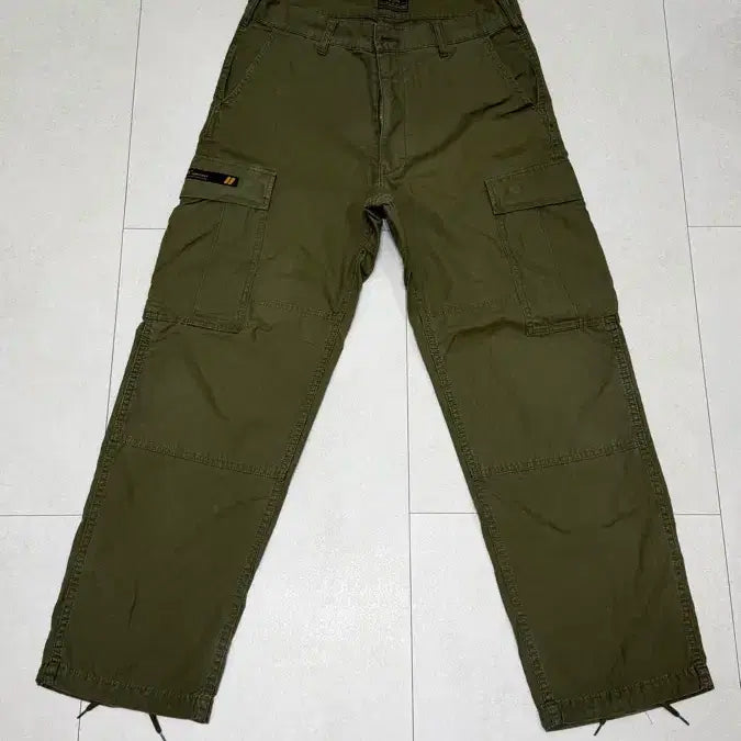 [BUNJANG] WTAPS Cargo Pants Size 2 / 더블탭스 카고팬츠(2 size)