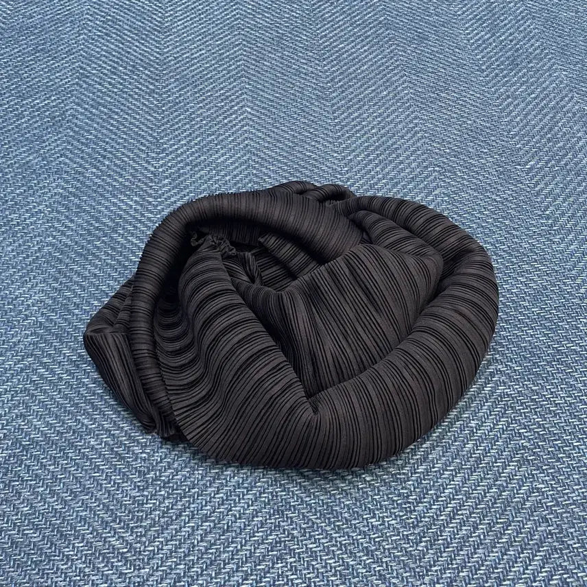 [BUNJANG] Os Pleats Please Scarf / [Os] 플리츠플리즈 머플러 만원샵