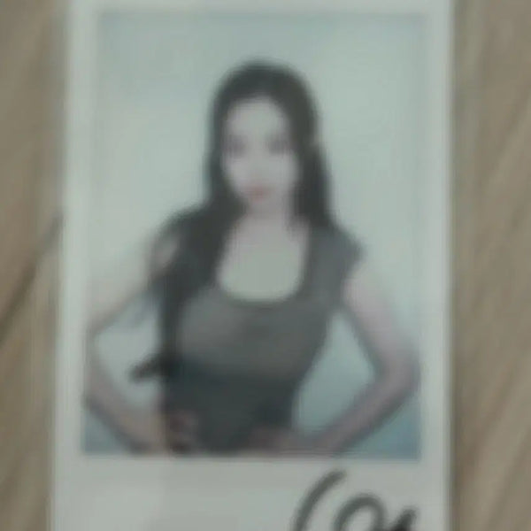 [BUNJANG] TripleS Kim Chaeyeon Polaroid / 260809 트리플에스 김채연 폴라로이드