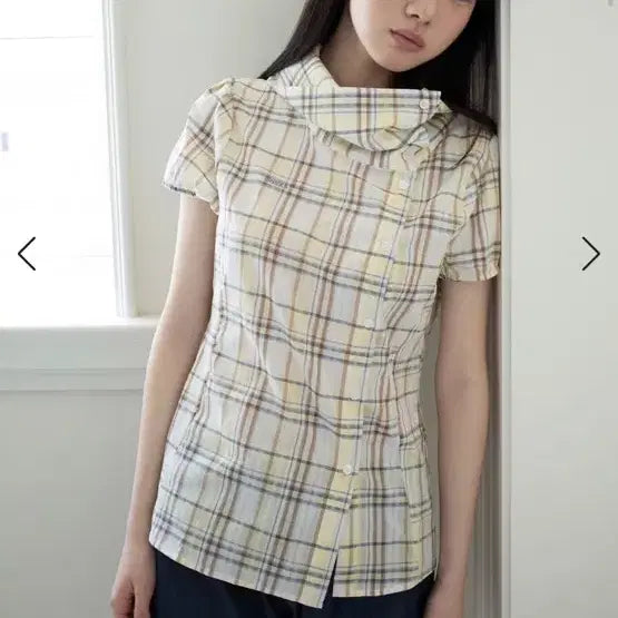 [BUNJANG] ONSKAR Drape Collar Blouse / 온스카 드레이프 칼라 블라우스