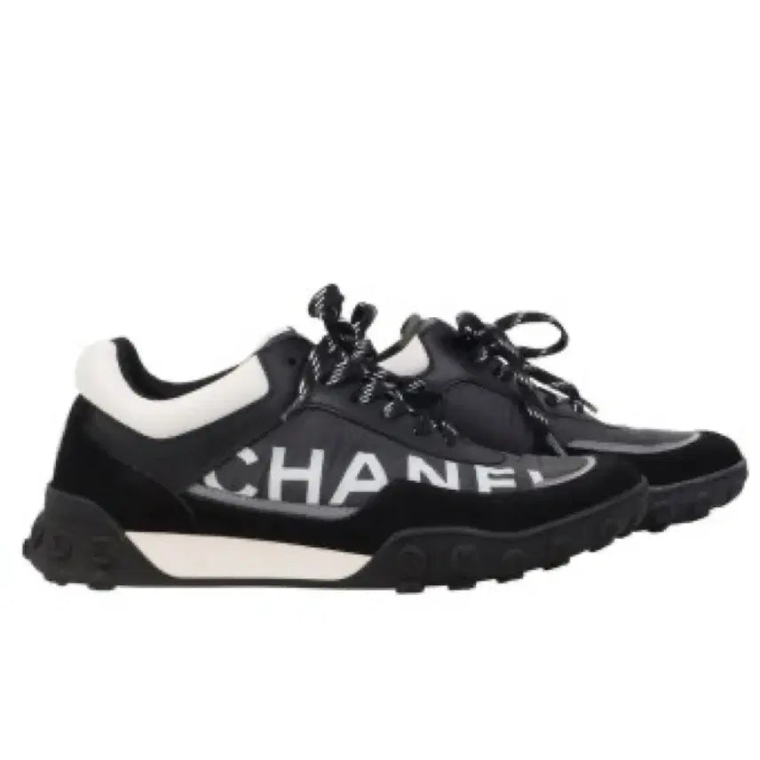 [BUNJANG] Chanel Black Sneakers Size 38.5 / 샤넬 블랙 스니커즈 38.5사이즈