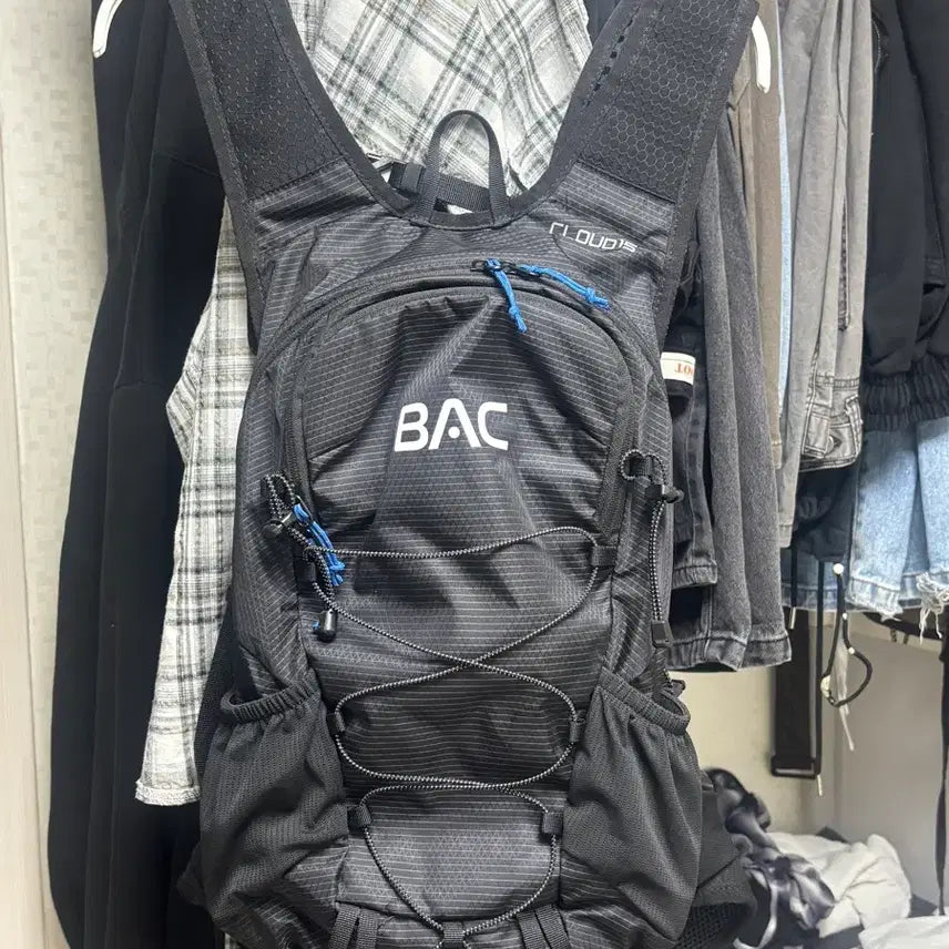 [BUNJANG] Black Yak Backpack / 블랙야크 가방