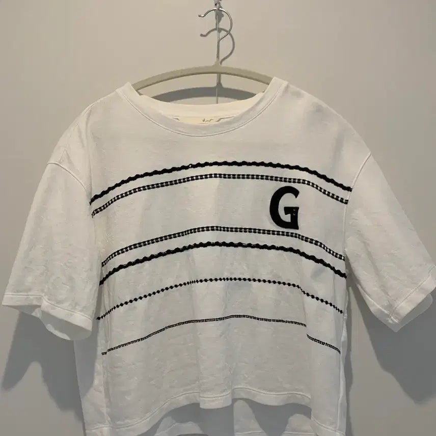[BUNJANG] G-Cut Stripe Logo T-Shirt / 지컷 g-cut 반팔