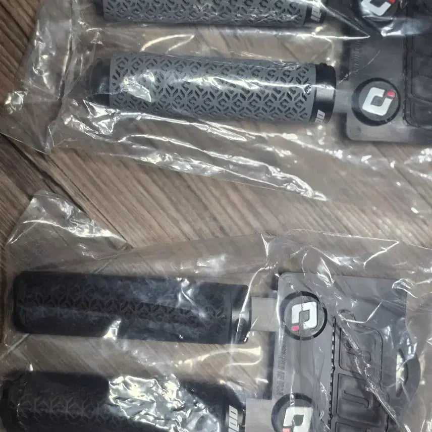 [BUNJANG] ODI 3D Bicycle Grips (Black/Grey) / odi 3d자전거그립 팝니다