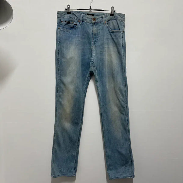 [BUNJANG] Hugo Boss Dust Washed Denim Pants Light Blue / 휴고보스 더스트워싱 데님팬츠 연청