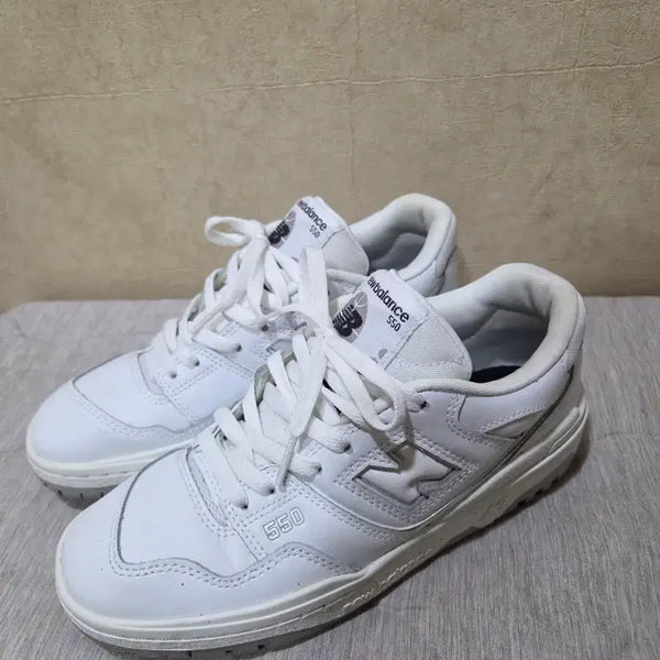 [BUNJANG] New Balance 550 Sneakers / 뉴발란스 550 화이트