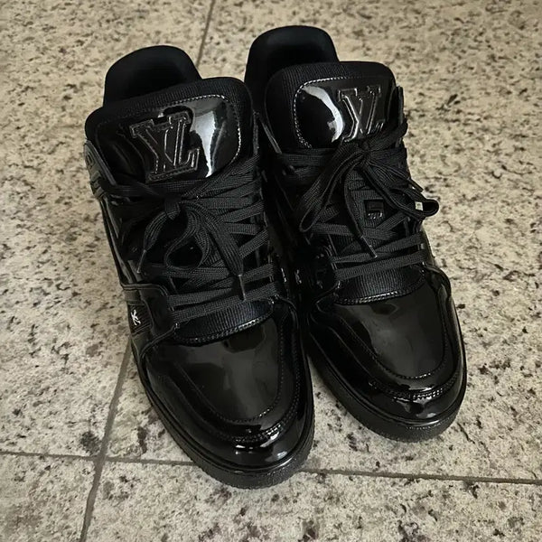 [BUNJANG] Louis Vuitton Black Sneakers / 루이비통  스니커즈 블랙