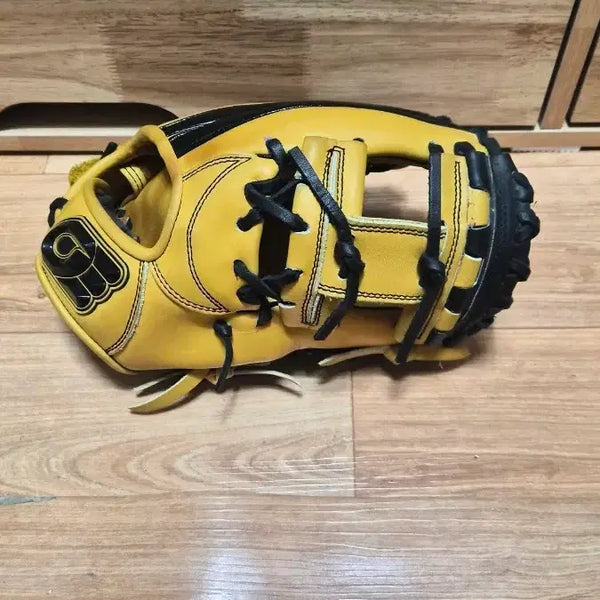 [BUNJANG] OneThirty BGN Infielder's Glove / 원에이티 bgn 내야글러브