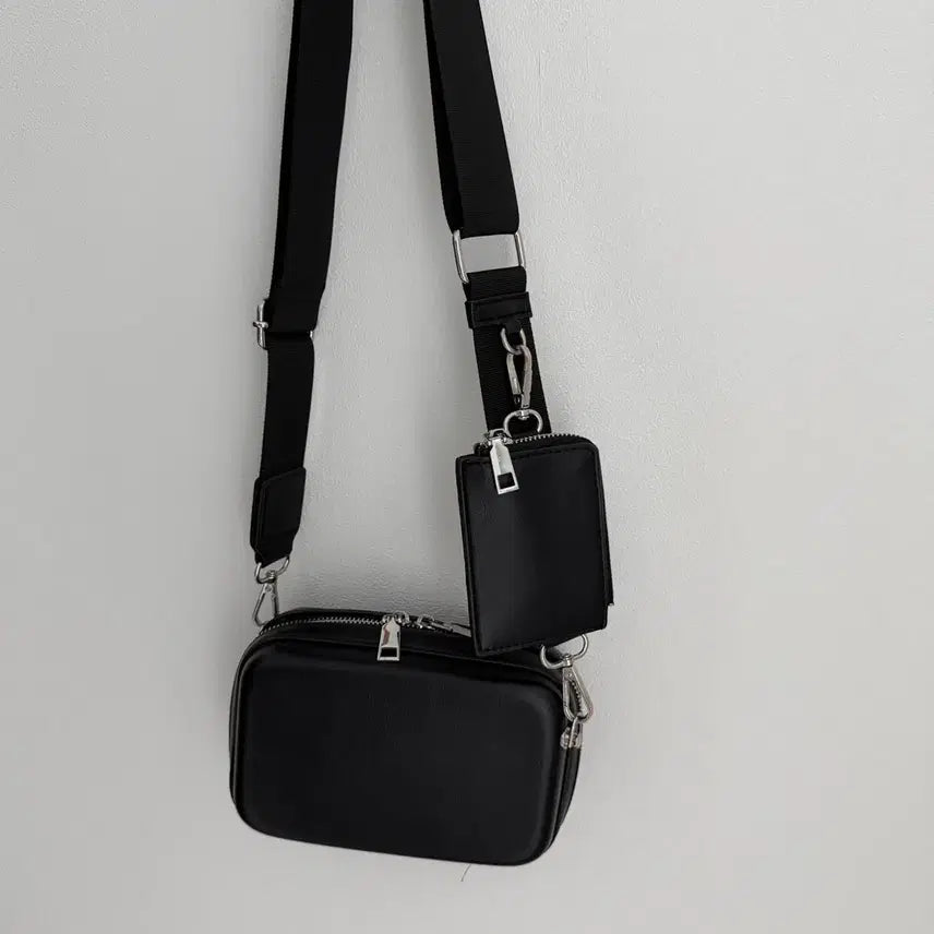 [BUNJANG] Hard Square Mini Crossbody Bag / 하드 사각 미니 크로스백