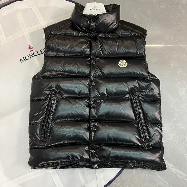 [BUNJANG] Moncler Black Tip Down Vest / 3사이즈 몽클레어 블랙 팁 다운 베스트 블랙 색상 스몰로고 매장구매