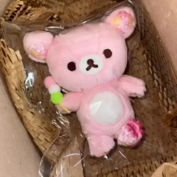 [BUNJANG] Rilakkuma Sakura Dango Doll Keychain / 최저가/가격내림x) 리락쿠마 벚꽃 사쿠라 당고 인형 키링