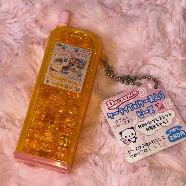 [BUNJANG] Classic Heisei Retro Punch Mobile Phone Model Keychain with Beads / 고전 헤이세이 레트로 제품 문구 레어 다펀치 핸드폰 모형폰 키링 비즈팔찌