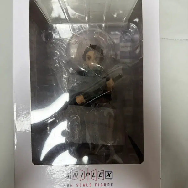 [BUNJANG] Aniplex Tanjiro Sitting Figure (Non-scale) / 미개봉 택포 10,네고가능!)애니플렉스 논스케일 피규어 탄지로 좌상