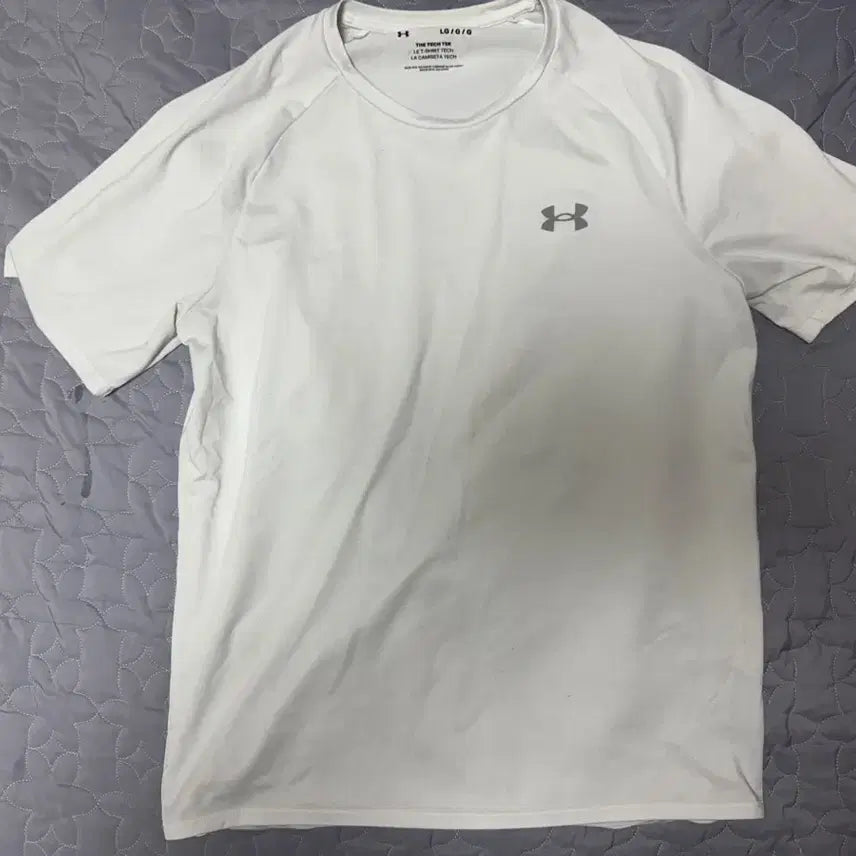 [BUNJANG] Under Armour White T-Shirt L / 언더아머 화이트티셔츠 L 팜