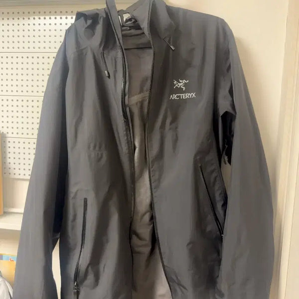 [BUNJANG] Arc'teryx Beta Gore-Tex Windbreaker Jacket / 아크테릭스 베타 고어텍스 바람막이 자켓