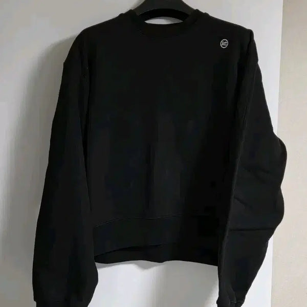 [BUNJANG] RECTO Embroidered Logo Sweatshirt Black / <Free> 렉토 RECTO 자수 로고 맨투맨 블랙