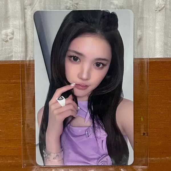 [BUNJANG] Hats To Hearts Iconic Heart Universal POB Aina Photocard / 하츠투하츠 아이코닉 하트 유니버셜 특전 에이나 포카 양도 일본 앨범 미공포