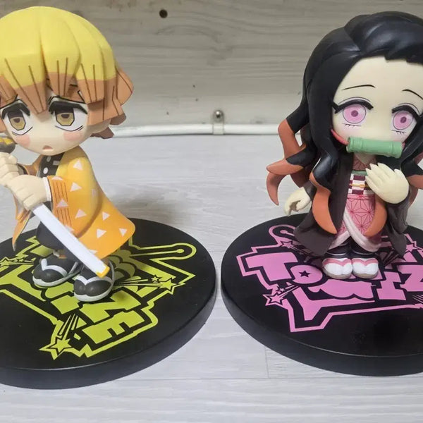 [BUNJANG] Demon Slayer Zenitsu & Nezuko Figure Set / 귀멸의 칼날(젠이츠,네즈코) 피규어 판매