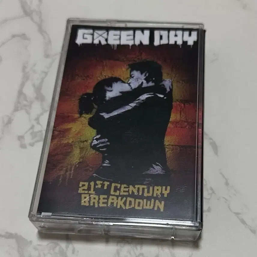 [BUNJANG] Green Day 21st Century Breakdown Limited Edition Cassette Tape / 그린데이 21st Century Breakdown 카세트 테이프