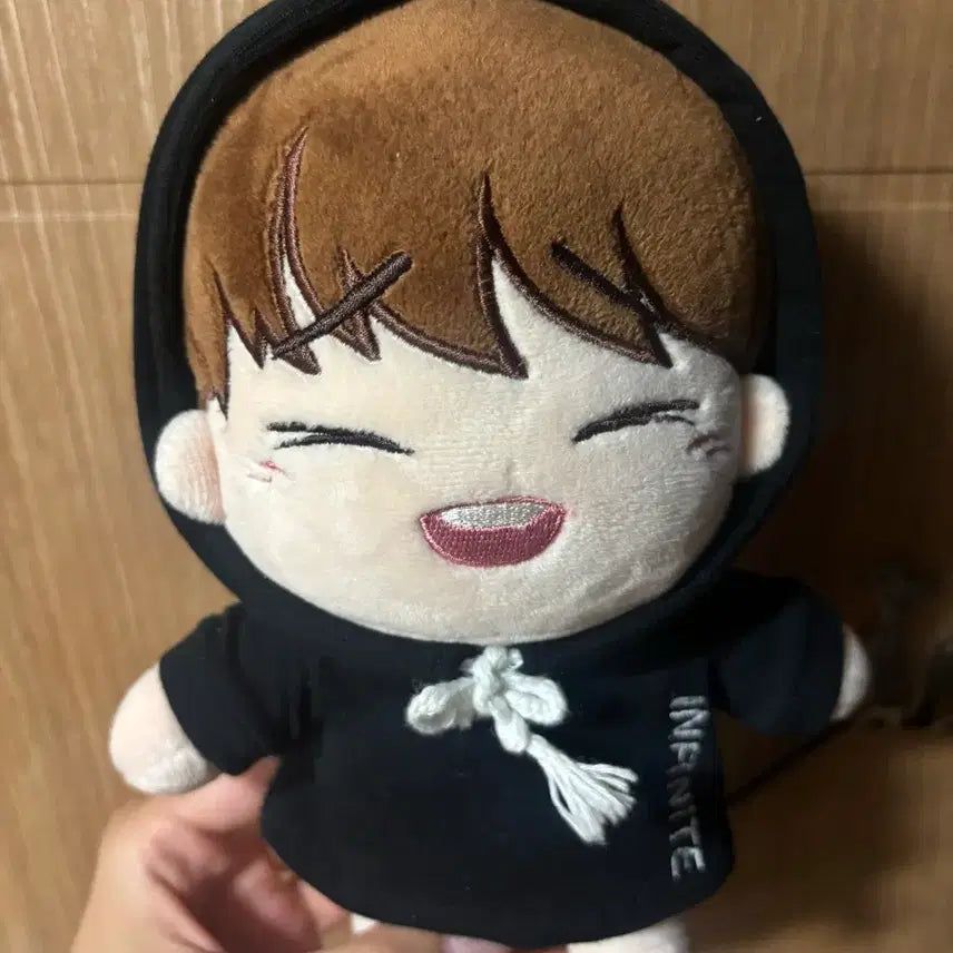 [BUNJANG] INFINITE Sunggyu Hooded Plush Doll / 인피니트 성규 후드인형