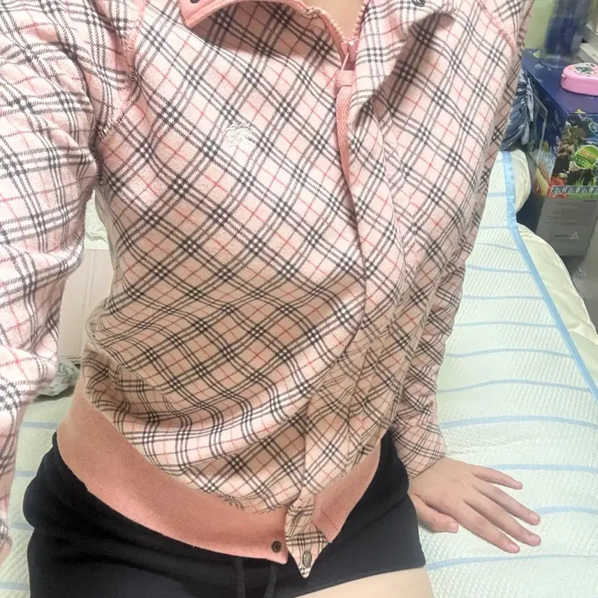 [BUNJANG] Burberry Vintage Pink Jersey Zip-Up / 빈티지 버버리 핑크져지집업(빨리 안팔리면 소장)