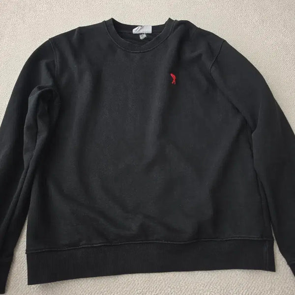 [BUNJANG] Ami Heart Logo Sweatshirt Black XL / 아미 맨투맨 블랙 XL 105