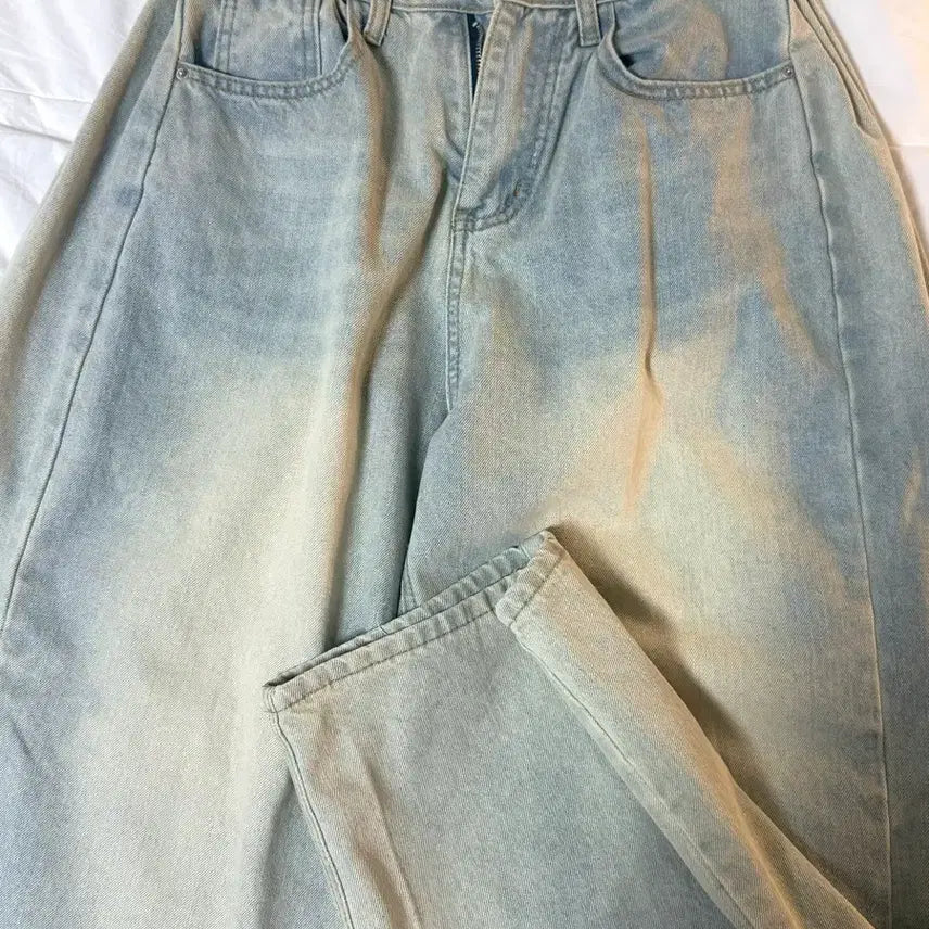 [BUNJANG] Washed Balloon Fit Jeans / 연청바지