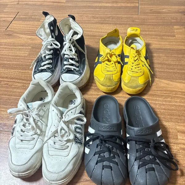 [BUNJANG] Bundle Set of 4 Sneakers: Converse, Onitsuka Tiger, Kodak, Adidas / 컨버스, 오니츠카타이거, 코닥, 아디다스 일괄판매