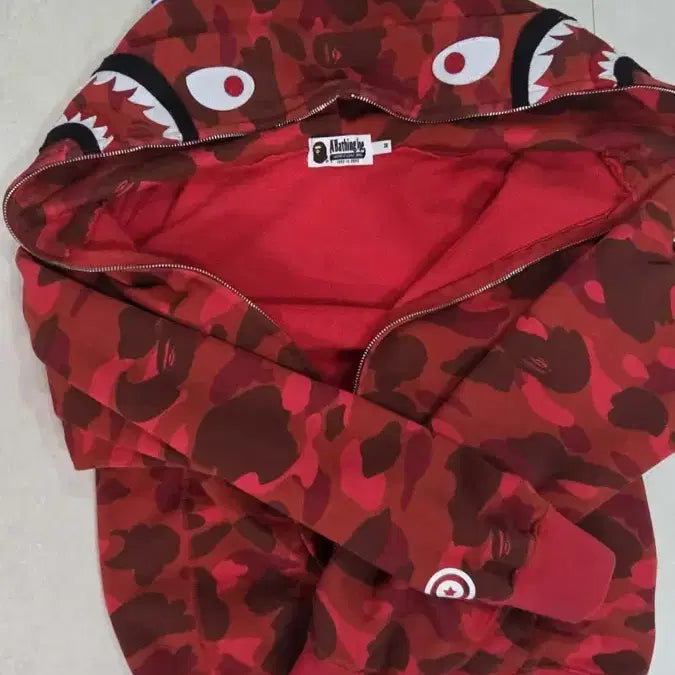 [BUNJANG] Bape Red Label T-Shirt / 베이프 적계 M 판매