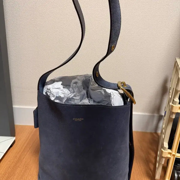 [BUNJANG] Coach Bleeker Suede Bucket Bag - Light Denim / 코치 블리커 버킷백