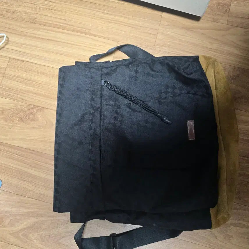 [BUNJANG] Ader Error Nacor Cross Bag / 아더에러 크로스백 Nacor cross bag중고