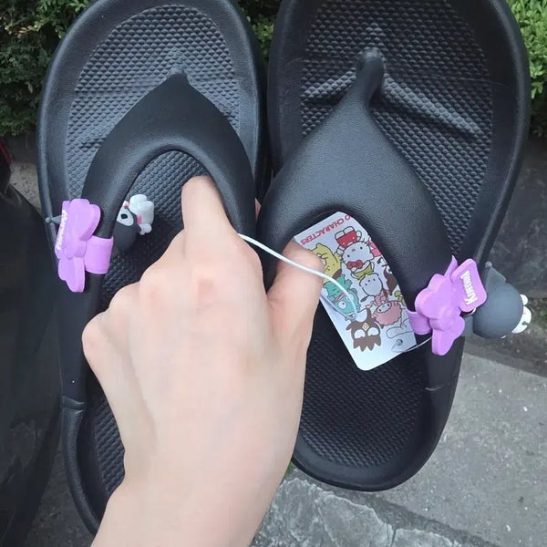 [BUNJANG] Kuromi Flip-flops (Size 230) / 쿠로미 쪼리(230)