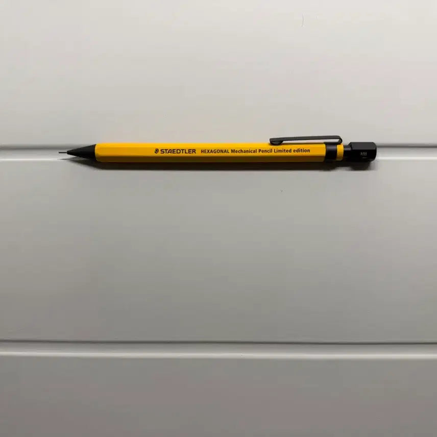 [BUNJANG] Loft Limited Edition Hexagonal Sharp Pencil / 로프트 한정판 헥사고날 샤프 (한정판)