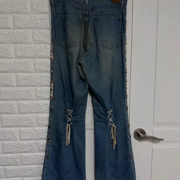 [BUNJANG] Capital Gemstone Flare Denim Pants / [3,L]캐피탈 잼스톤 플레어 데님 팬츠