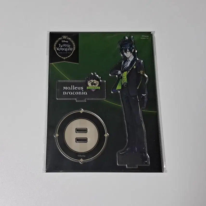[BUNJANG] Twisted Wonderland Malleus Draconia School Uniform Acrylic Stand / 트위스티드 원더랜드 트위스테 말레우스 교복 아크릴스탠드 굿즈